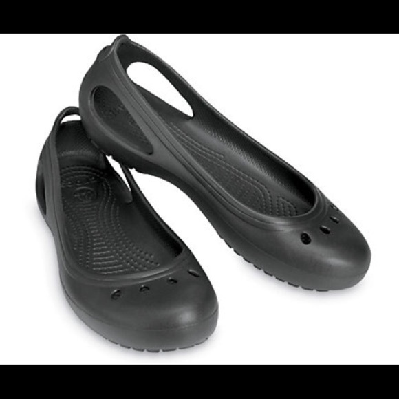 CROCS Other - Crocs Women’s Kadee Flat Black sz 4